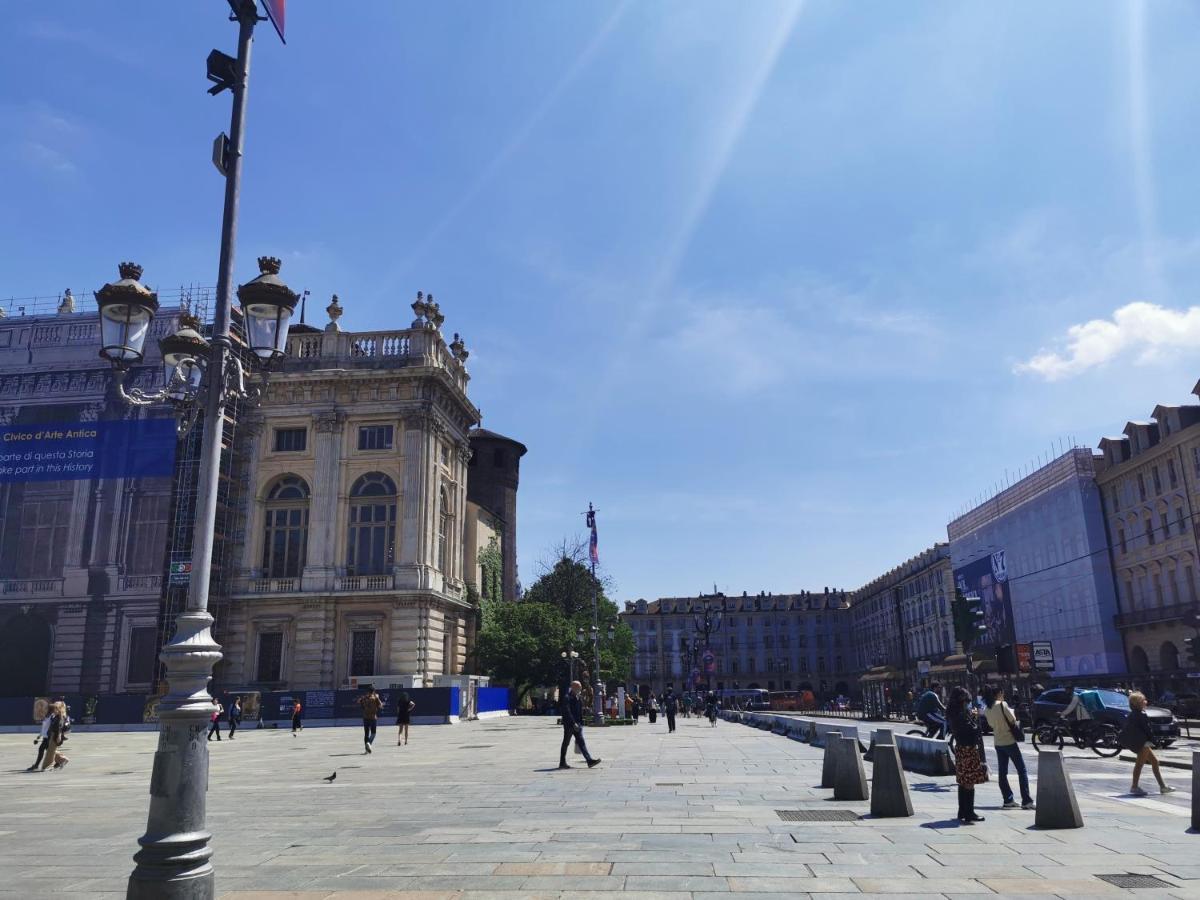 Torino Vacancy San Tommaso Suite Bagian luar foto