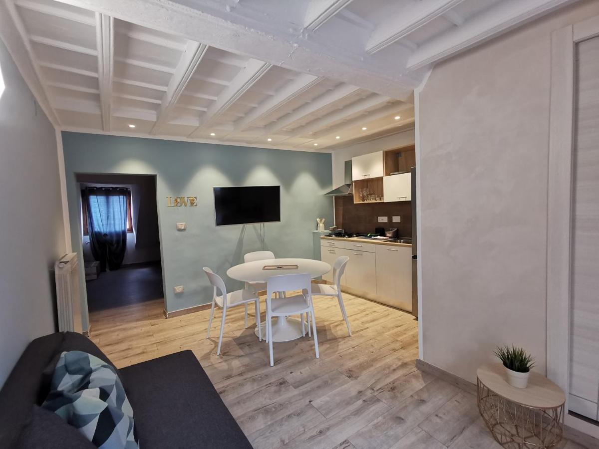 Torino Vacancy San Tommaso Suite Bagian luar foto